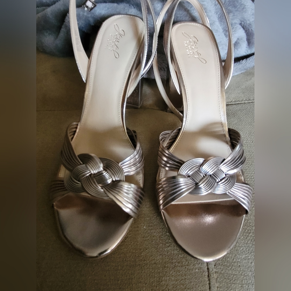 Badgley Mischka Rose Gold Sandal